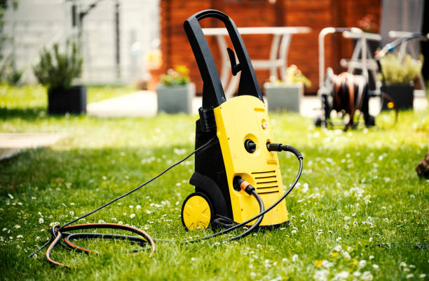 Best Driveway Pressure Washing  in Reisterstown, MD